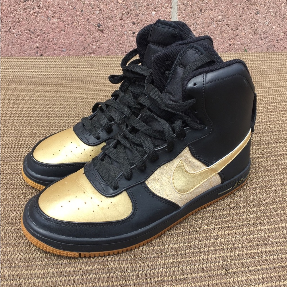 Nike Air Black and Gold Size 6